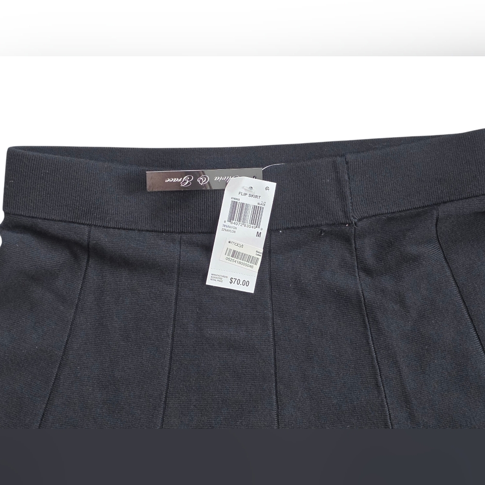 Olivia & Grace Medium Black Scalloped Hem Skirt NWT​ Quiet Luxury - Picture 5 of 9